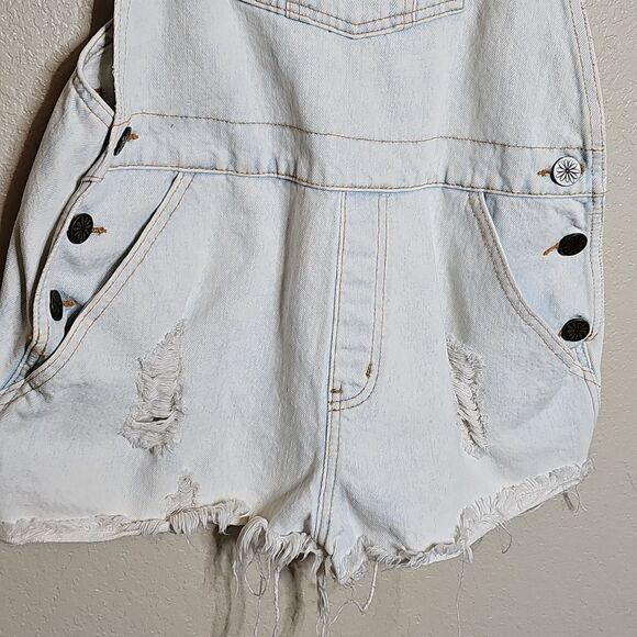 Show Me Your Mumu Georgia Large Denim Shortall Overalls - Picture 3 of 10